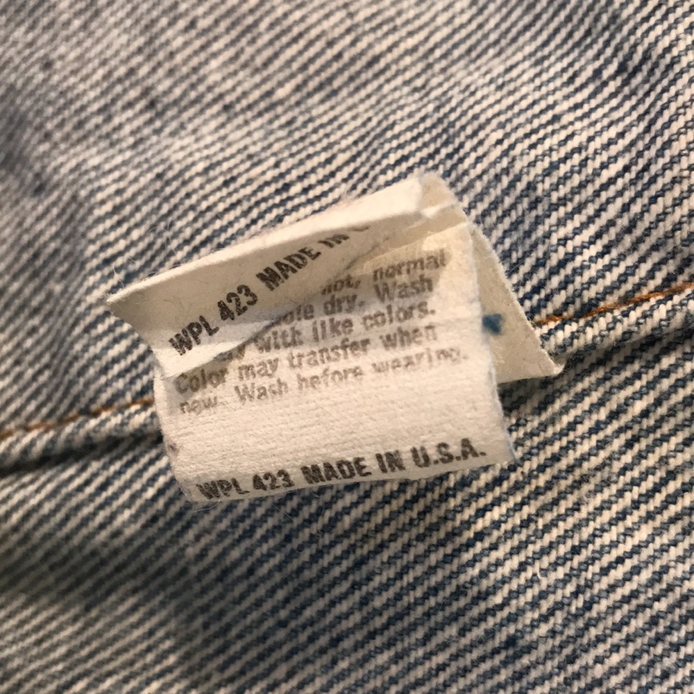 Vintage Levi Trucker Jacket well worn and many lives left! - Picture 6 of 6